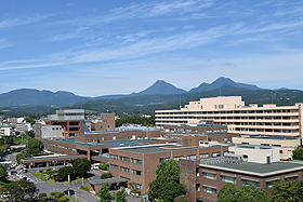 附属病院