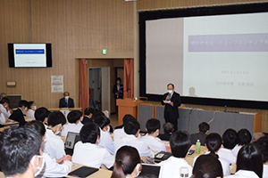広瀬県知事による特別講演会