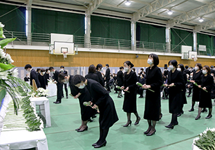 慰霊祭