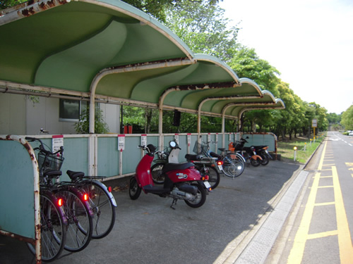 駐輪場 駐輪場